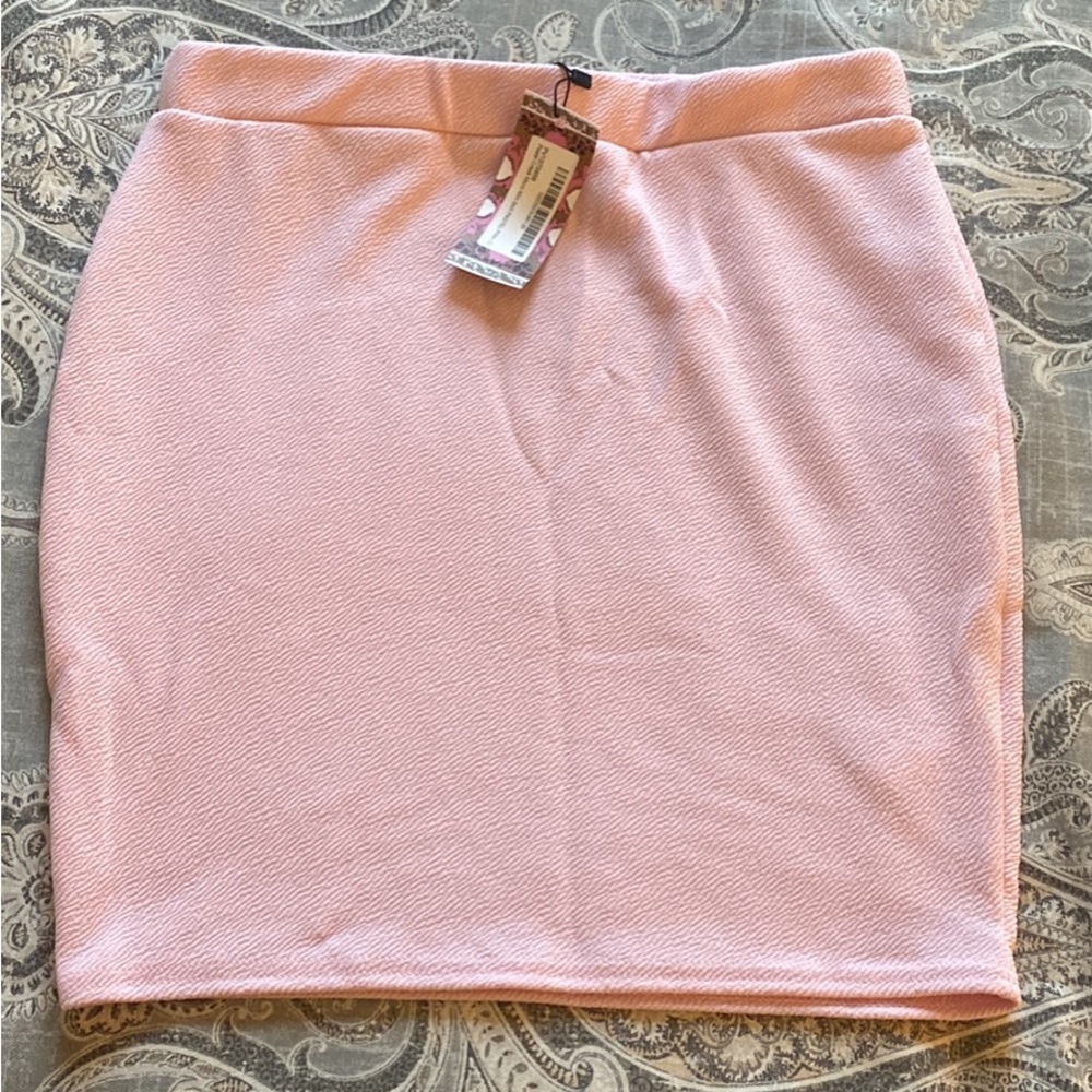 Boohoo pink mini skirt